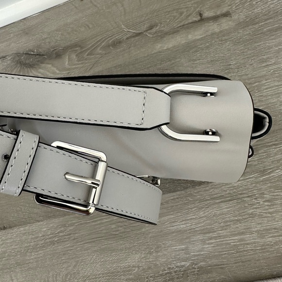 Calvin Klein Clover Triple Compartment Crossbody Bag | Dove Grey - Picture 6 of 11
